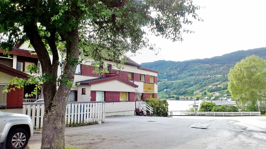 Hermansverk Sognefjord Hotel מראה חיצוני תמונה